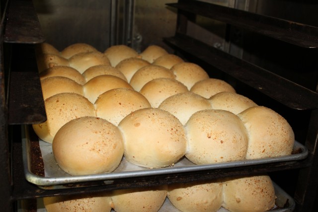 Aunty Dee&#039;s Pan De Manila Kneaded