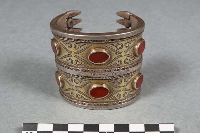 a bangle 